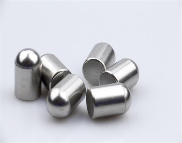 Tungsten carbide studs